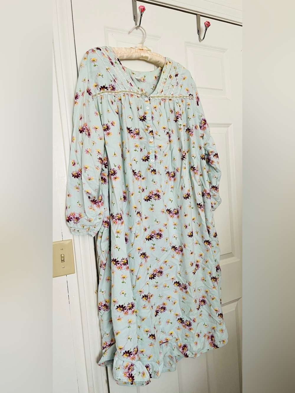 Vintage Covington Floral Nightgown Dress in Beautiful Floral and Soft Flannel